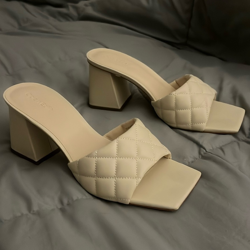 Trendy 'Open Edit' Chunky heels
